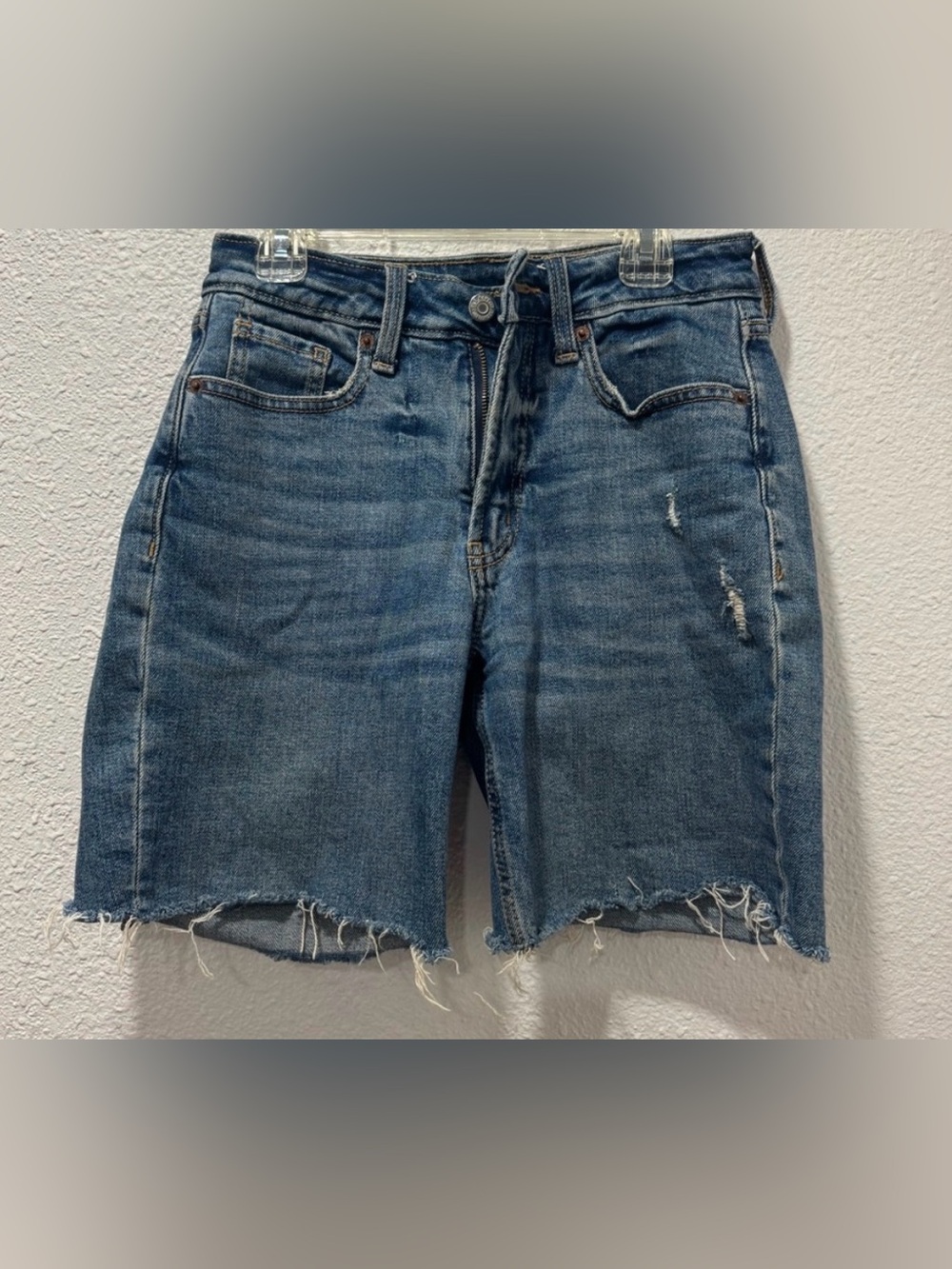 Old Navy Women's Light Blue Denim Cutoff Shorts